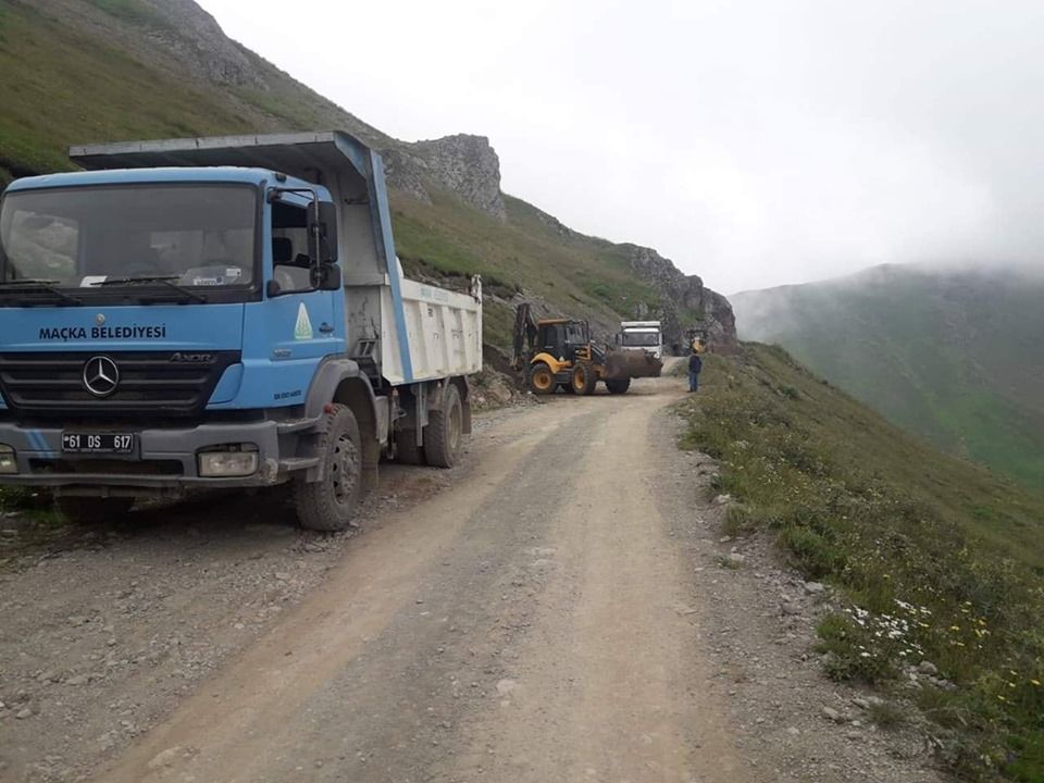 Yayla Yolunda almalar Yeniden Balad