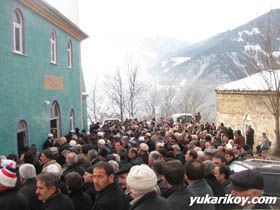 Cengiz TOPAL Defnedildi ( Video - Foto )