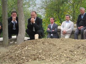 Hac� Ahmet T�FEK�� Defnedildi (V�DEO)