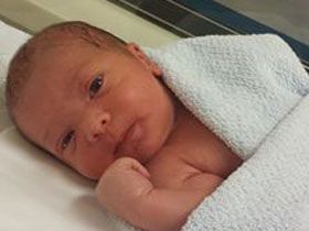 Mustafa Kad� Baba Oldu