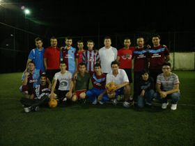 Yukar�k�yl�ler Hal� Saha Ma��nda