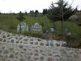 KADI Aile Mezarl��� (FOTO)