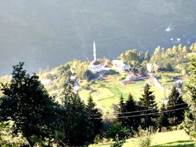 Yukar�k�y' den Manzaralar