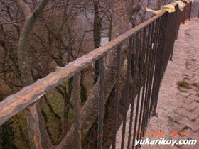 Cami Bah�esine Korkuluk Yap�ld� (Foto)