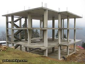 Mustafa YILMAZ'�n Ev �n�aat� S�r�yor