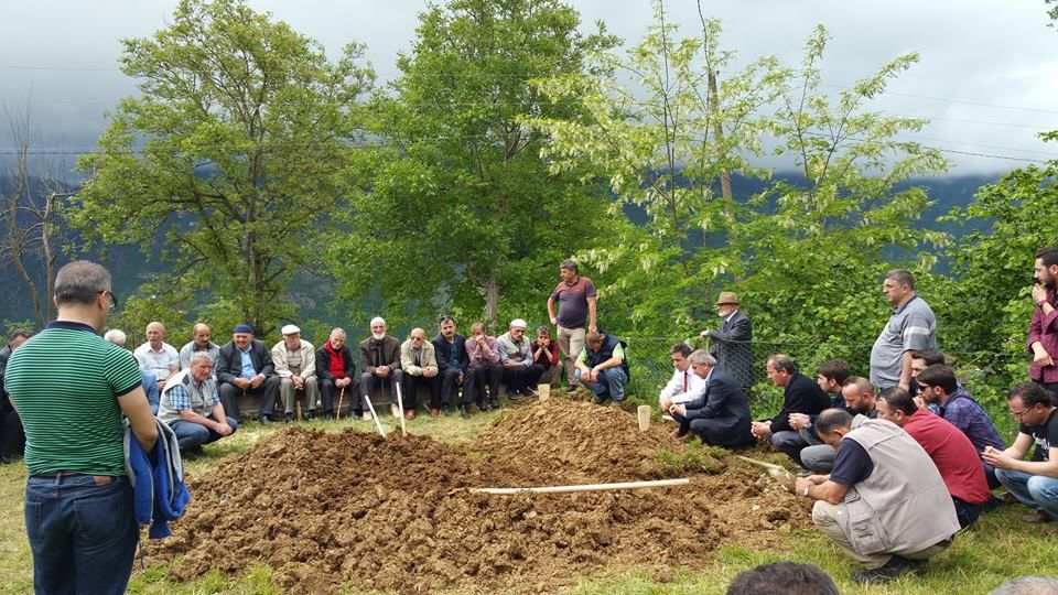 Ali AVCI Defnedildi (VDEO - FOTO)