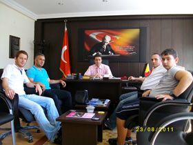  Yukar�k�y.com' dan Orhan TOPAL Beye Ziyaret