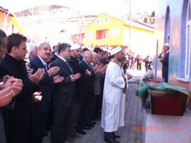 Ali Kemal Topal Defnedildi (V�DEO)