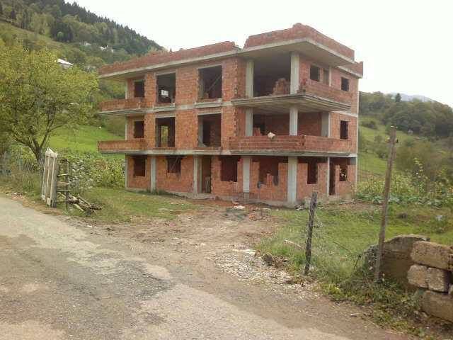 Kadir,Zeki,G�ksal AKS0Y'un Ev in�aat�