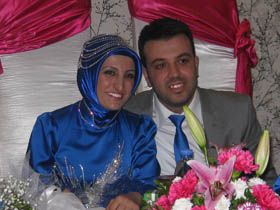 Serpil & Hasan Ni�anland� (ViDEO)