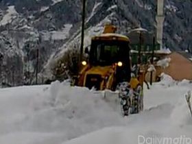 Kep�e Yollar� A�maya �al�t�  (V�DEO)